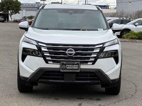 New 2026 Nissan Rogue SV image 6