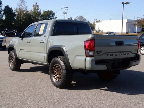 Used 2023 Toyota Tacoma 4x4 Double Cab image 5