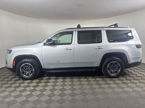 Used 2023 Jeep Wagoneer Series II w/ Convenience Group I image 7