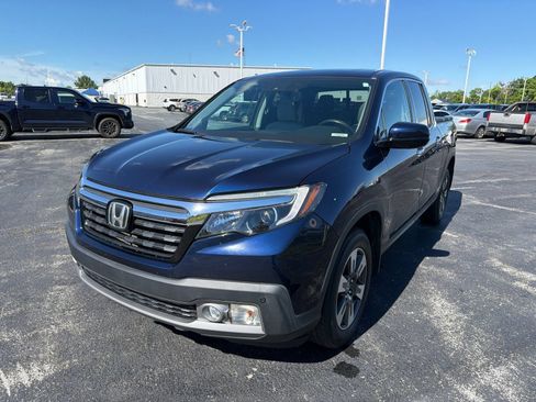 Used 2017 Honda Ridgeline RTL-E image 2
