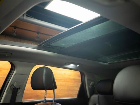 Used 2022 Kia Sorento SX w/ Panoramic Sunroof Package image 32