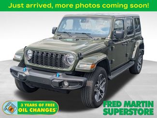 Used 2024 Jeep Wrangler Unlimited w/ Convenience Group AWD/4WD 360° Tour
