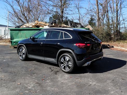 Certified 2025 Mercedes-Benz GLA 250 image 5