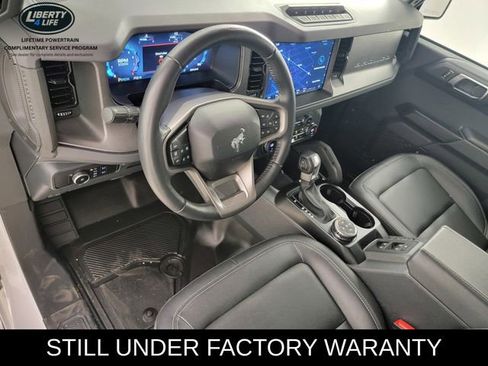 Used 2025 Ford Bronco Badlands AWD/4WD image 12