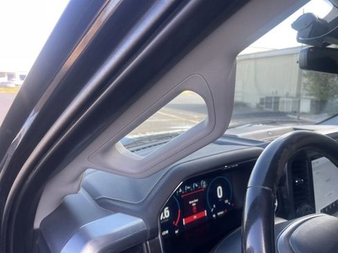 Used 2022 Ford F150 Lariat image 28