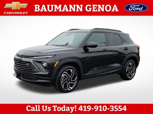 Used 2025 Chevrolet TrailBlazer RS w/ Convenience Package AWD/4WD image 1