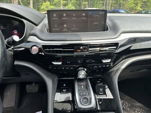 Used 2023 Acura MDX SH-AWD w/ Technology Package image 15
