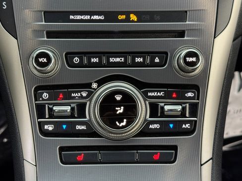 Used 2017 Lincoln MKZ Select w/ Select Plus Package image 26