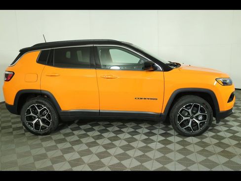 New 2026 Jeep Compass Limited image 2