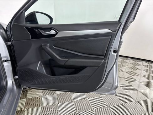 Used 2021 Volkswagen Jetta R-Line FWD image 32