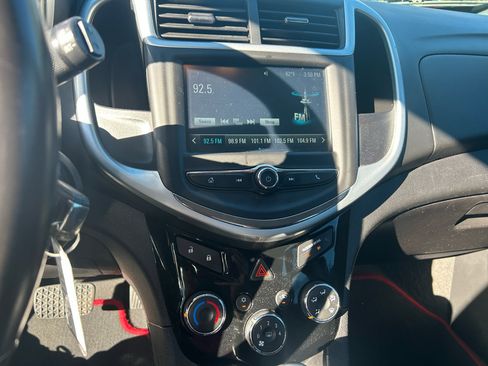 Used 2017 Chevrolet Sonic LT image 10