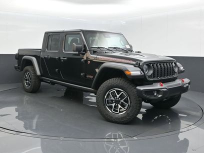 New 2025 Jeep Gladiator Rubicon w/ Convenience Group