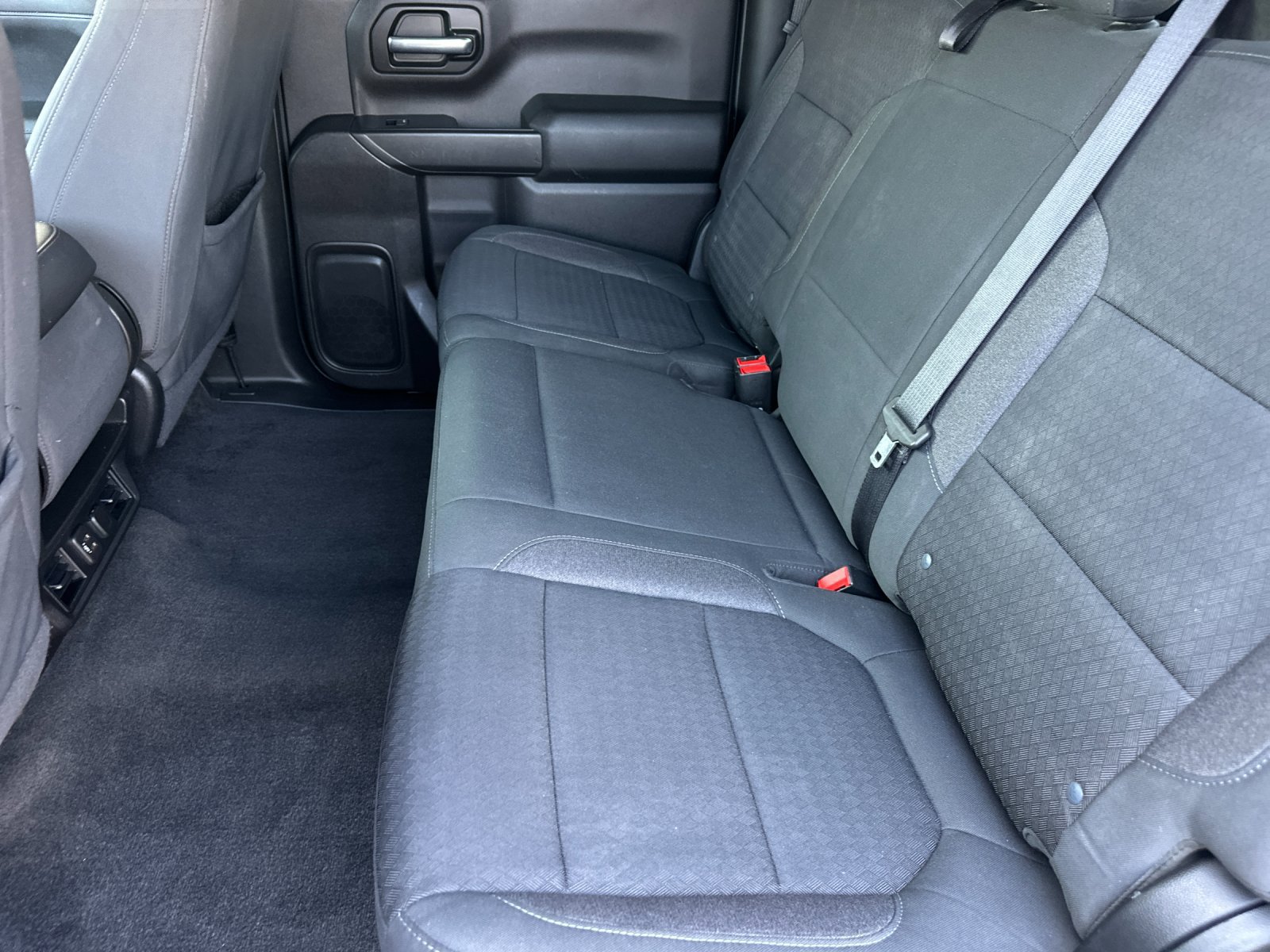 Used 2020 Chevrolet Silverado 1500 LT w/ All-Star Edition RWD image 12