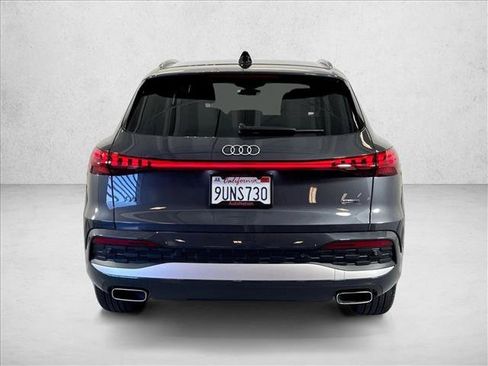 Used 2025 Audi Q5 Premium AWD/4WD image 6