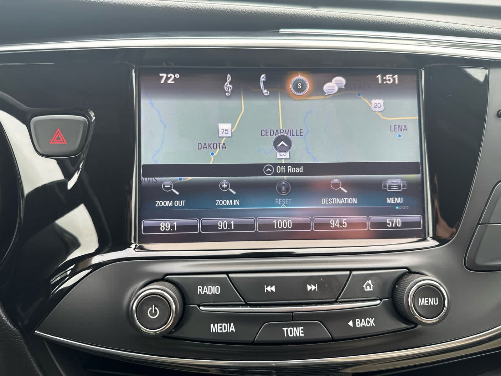 Used 2017 Buick Envision Premium AWD/4WD image 24