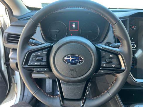 Used 2025 Subaru Crosstrek 2.5i Limited w/ Crosstrek Mirror Package image 14