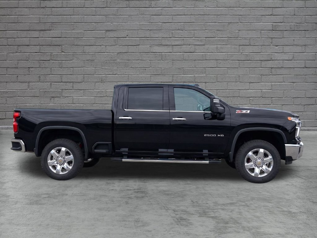 Certified 2022 Chevrolet Silverado 2500 LTZ w/ LTZ Premium Package AWD/4WD image 8