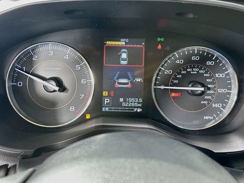 Used 2019 Subaru Crosstrek 2.0i Limited w/ Moonroof Package AWD/4WD image 12