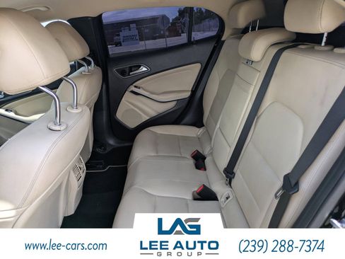 Used 2019 Mercedes-Benz GLA 250 image 12