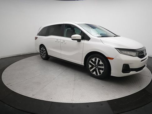 Used 2025 Honda Odyssey EX-L image 38