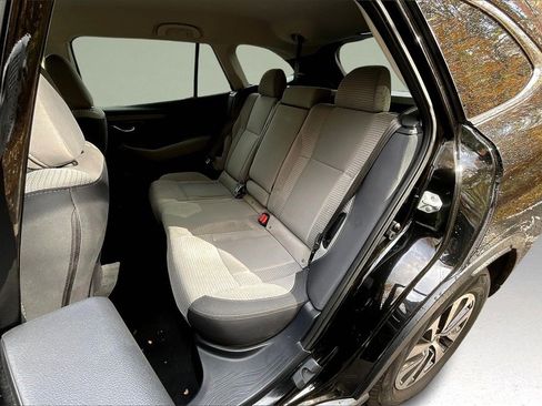 Used 2022 Subaru Outback Premium image 20