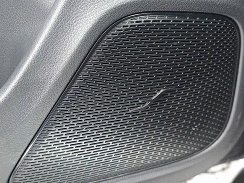 Certified 2025 Mercedes-Benz CLA 250 4MATIC image 25