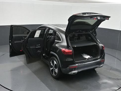 Used 2025 Mercedes-Benz GLA 250 4MATIC image 59