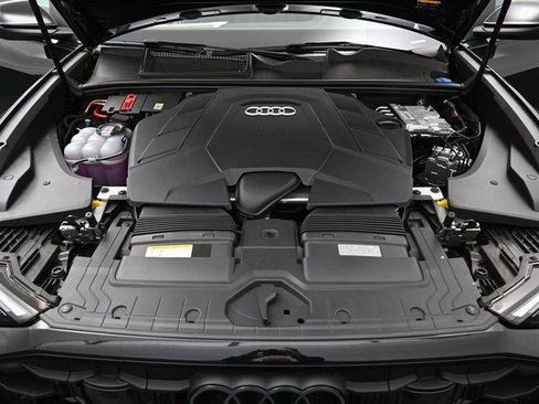 New 2026 Audi Q8 Premium Plus image 15