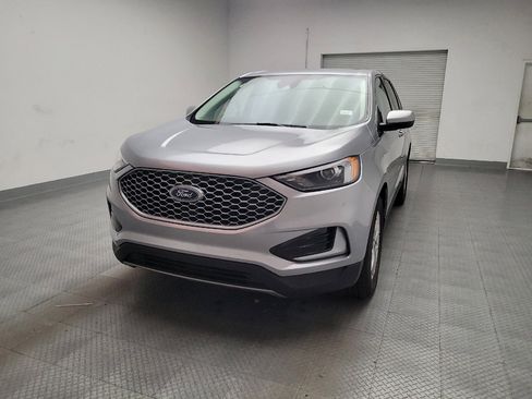 Used 2024 Ford Edge SEL image 15