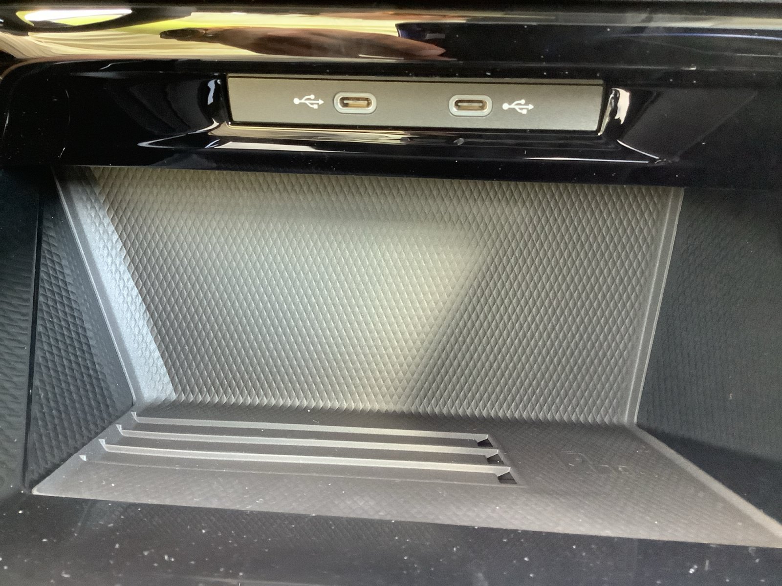 New 2026 Volkswagen GTI SE FWD image 21