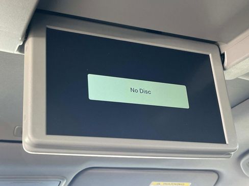 Used 2022 Honda Pilot Touring image 19