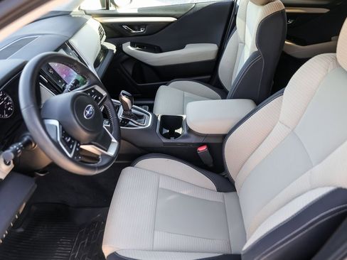 Used 2021 Subaru Outback Premium image 12