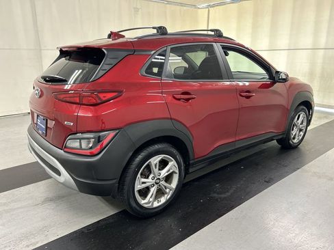 Used 2023 Hyundai Kona SEL AWD/4WD image 2