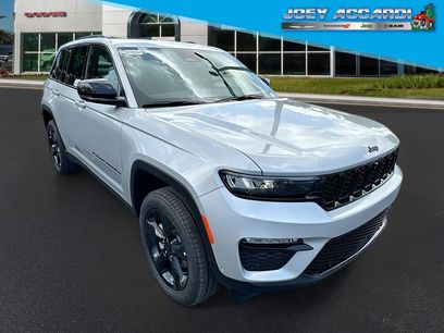New 2025 Jeep Grand Cherokee Limited w/ Luxury Tech Group II