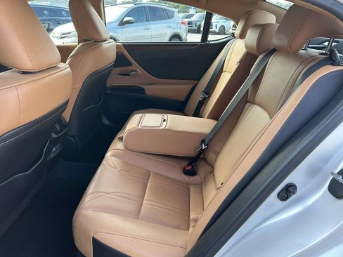 Used 2023 Lexus ES 350 Ultra Luxury w/ Accessory Package (Z2) FWD image 14