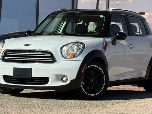Used 2016 MINI Cooper Countryman image 3