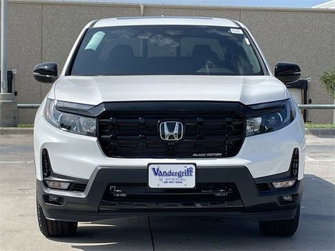 New 2025 Honda Ridgeline Black Edition image 6