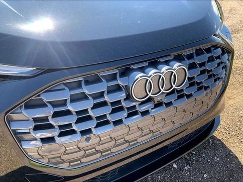 Used 2025 Audi Q5 Premium Plus w/ Premium Plus AWD/4WD image 30