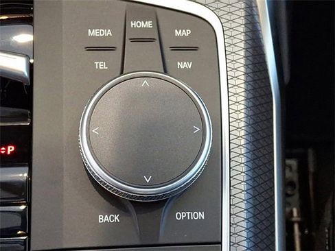 Certified 2025 BMW 330i xDrive Sedan w/ Premium Package image 17