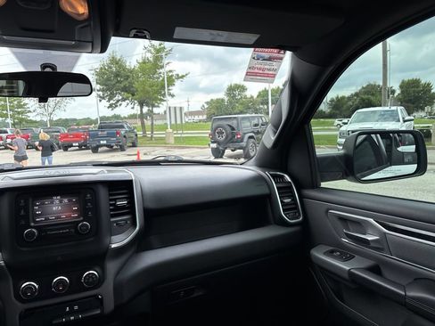 Used 2023 RAM 1500 Big Horn AWD/4WD image 50