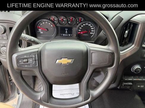 Used 2023 Chevrolet Silverado 1500 Custom AWD/4WD image 17