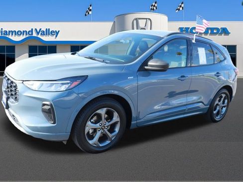 Used 2024 Ford Escape ST-Line image 3