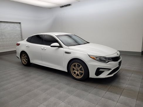 Used 2019 Kia Optima EX FWD image 11