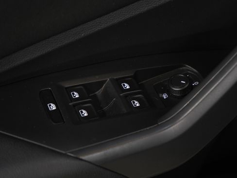 Used 2019 Volkswagen Jetta GLI Autobahn FWD image 20