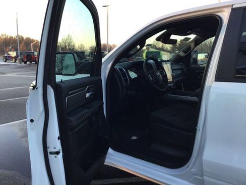 New 2026 RAM 1500 Big Horn AWD/4WD image 11