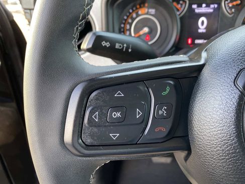 Certified 2025 Jeep Wrangler Sport S image 16