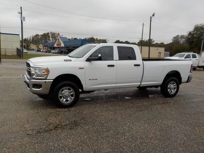 Used 2022 RAM 2500 Tradesman w/ Chrome Appearance Group