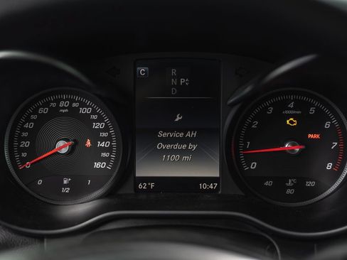 Used 2016 Mercedes-Benz C 300 4MATIC Sedan image 8