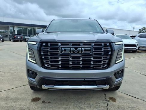 New 2026 GMC Yukon Denali Ultimate AWD/4WD image 2