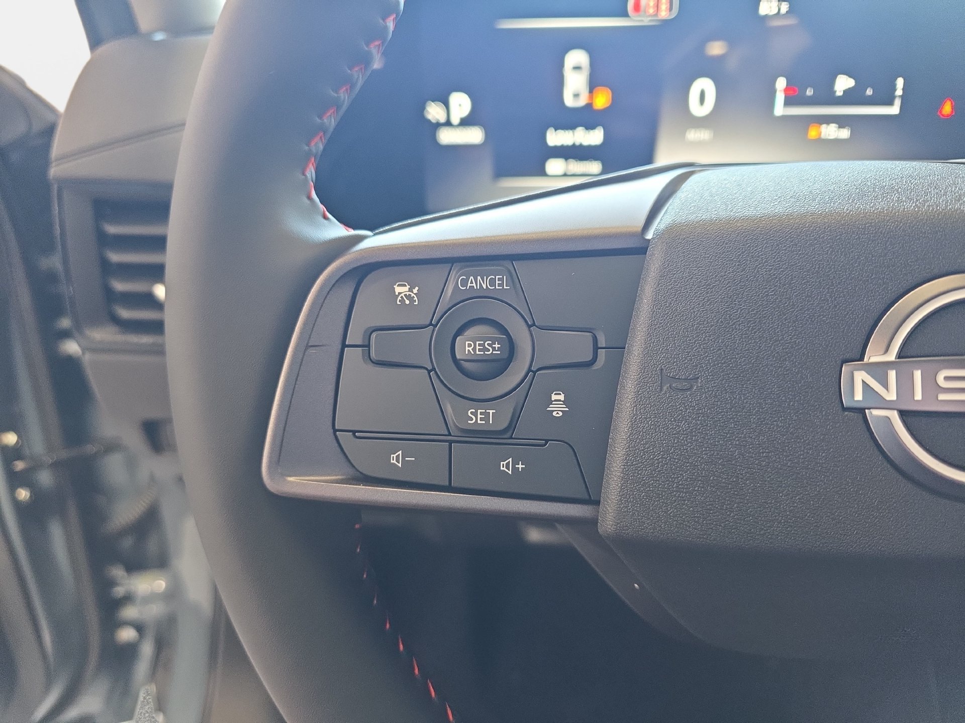 New 2027 Nissan Sentra SR w/ Floor Mat Package FWD image 17